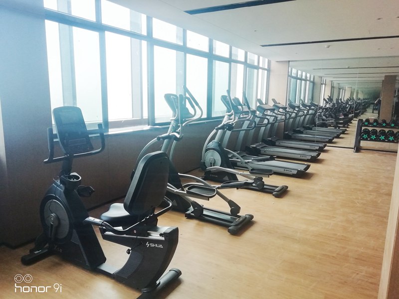 企事业单位健身房|房地产社区健身房-广西谈求吧体育健身器材有限公司