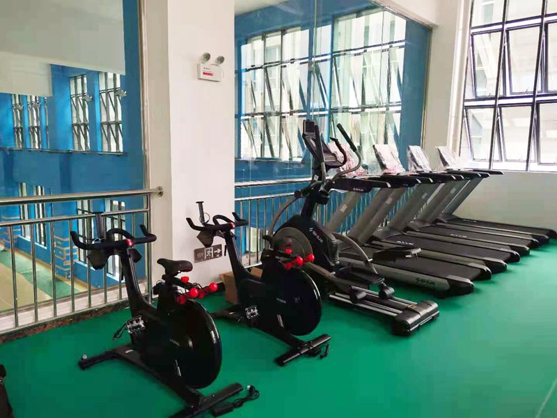 部队体能训练器材-广西谈求吧体育健身器材有限公司